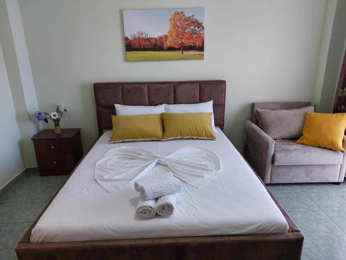 The Sun House Apartment Саранде Екстериор снимка