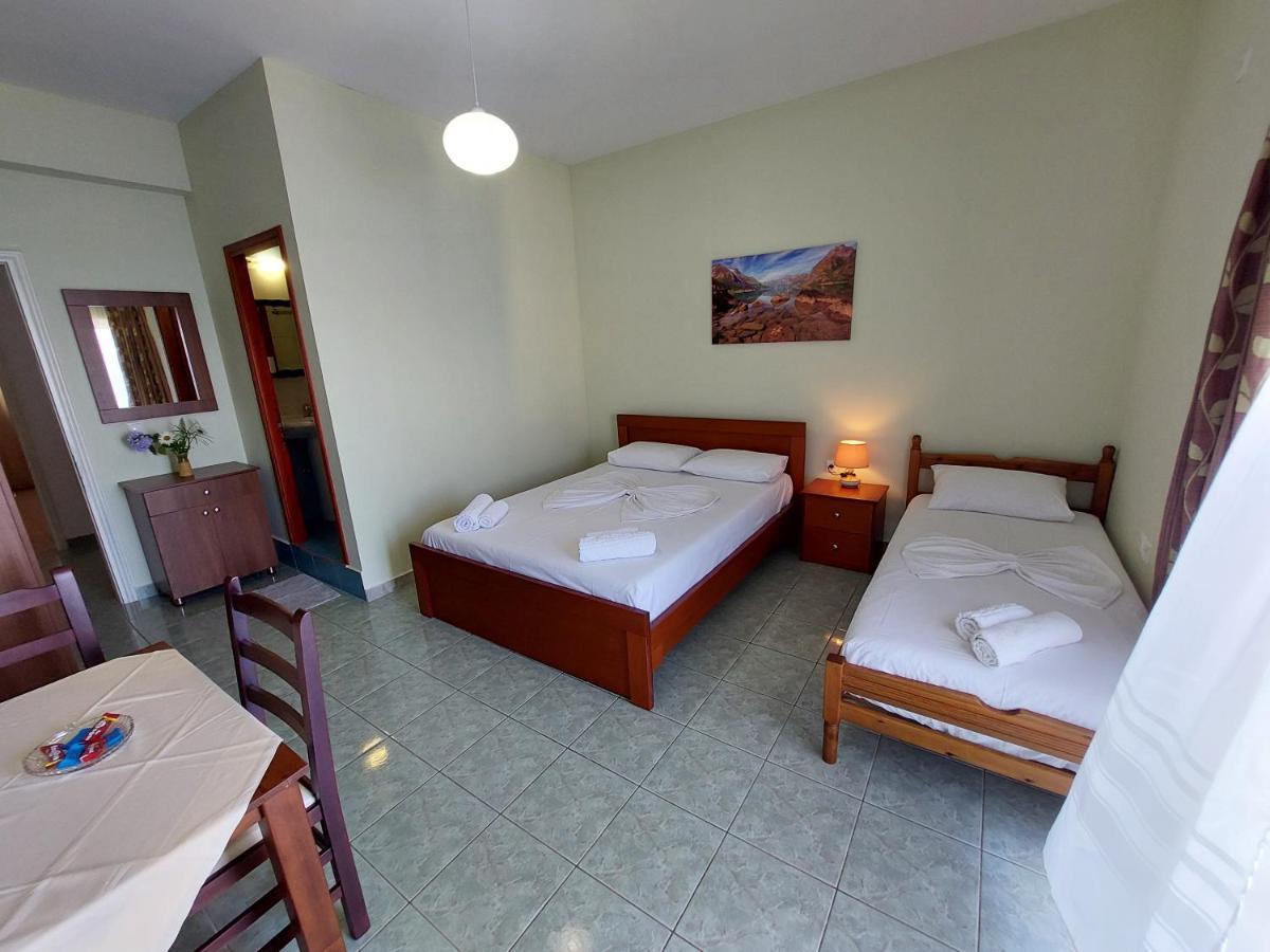 The Sun House Apartment Саранде Екстериор снимка