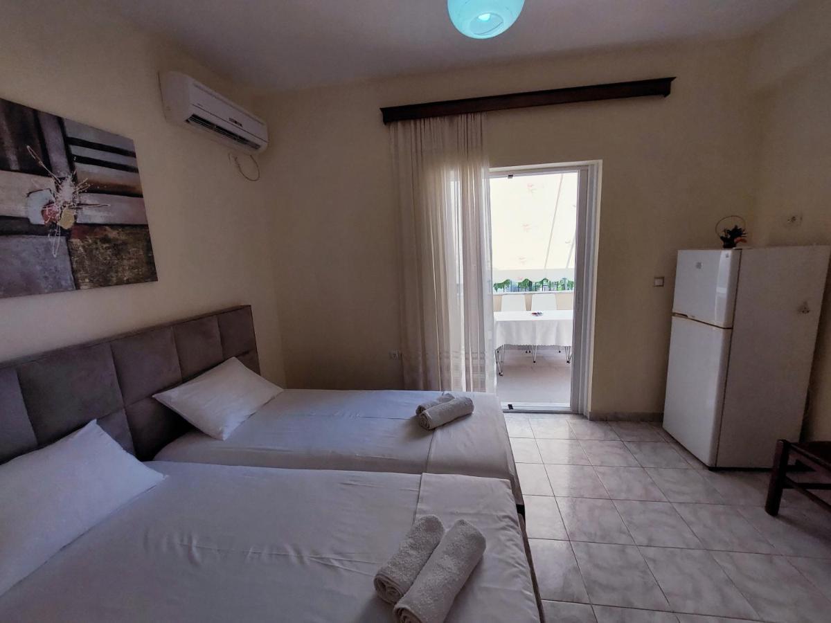 The Sun House Apartment Саранде Екстериор снимка