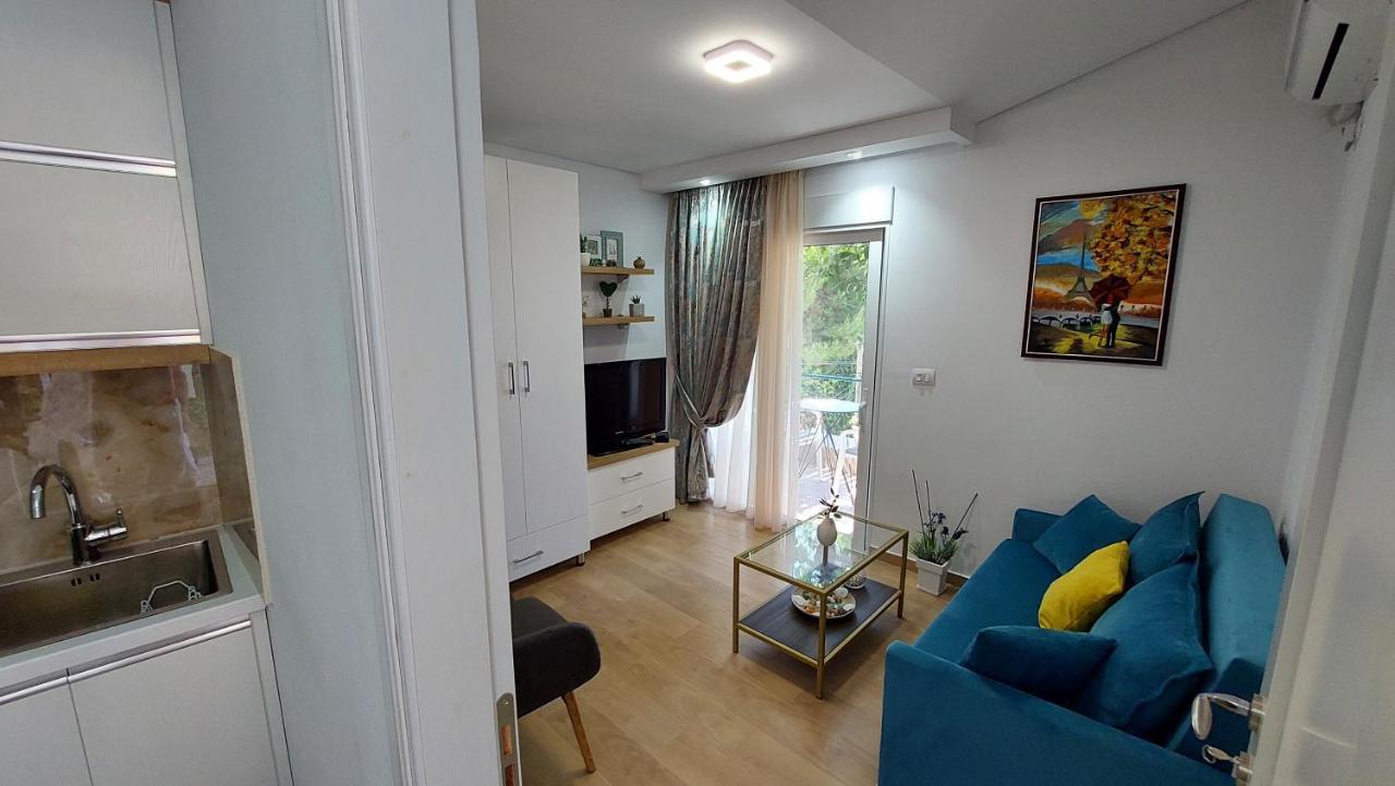 The Sun House Apartment Саранде Екстериор снимка