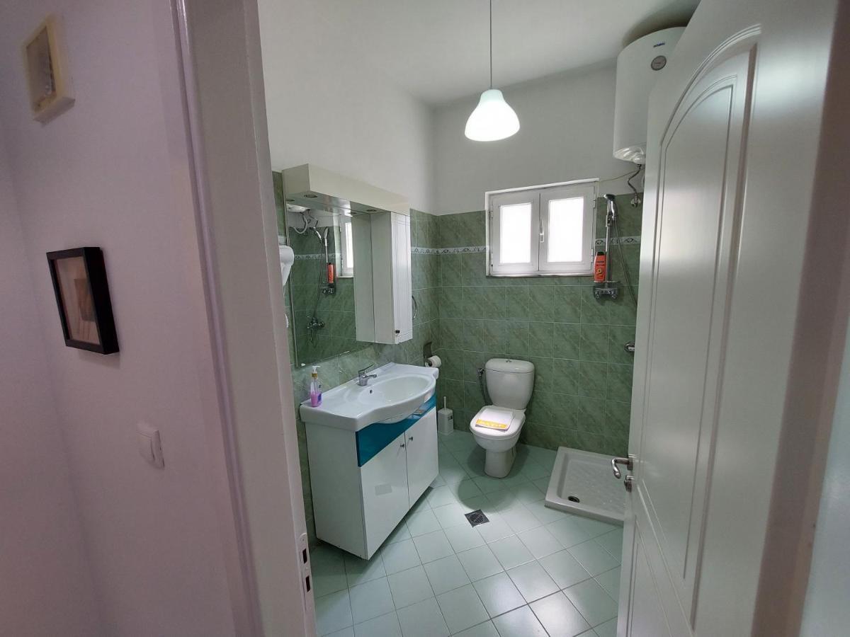 The Sun House Apartment Саранде Екстериор снимка
